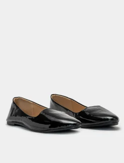 Piazza Italia Ballerina di vernice in poliuretano. In due varianti colore. - Nero Clearance