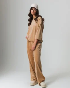 Piazza Italia Felpa basica girocollo a manica lunga con vesibilità regular  - Cammello Beige Online