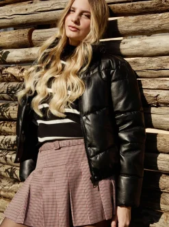 Piazza Italia Gonna corta a pieghe con pantaloncino cinturino finto cucito - var 1 Sale