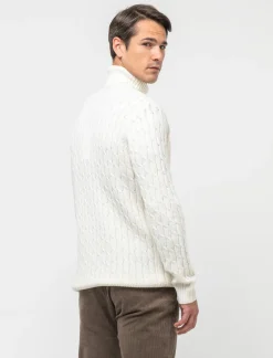 Piazza Italia Maglia dolcevita lavorazione a trecce con ricamo sul petto, regular fit - ecru Beige Flash Sale