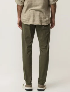 Piazza Italia Pantaloni slim fit, modello chino in tessuto twill cotone elasticizzato, effetto leggermente slavato - militare Verde Online