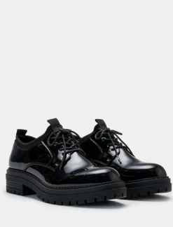 Piazza Italia Scarpa stringata di vernice con fondo roccia - Nero Cheap