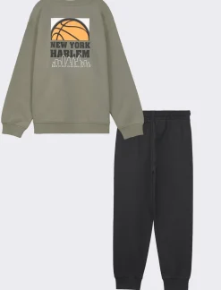 Piazza Italia Set composto da felpa girocollo con maxi stampa sul retro e jogger con coulisse - militare Verde Shop