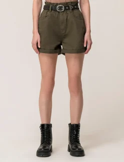 Piazza Italia Short in tessuto vestibilità paper bag con cintura e orlo riscoltato - Ve.milit. Verde Hot