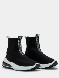 Piazza Italia Sneakers in tessuto tecnico . Suola con texture effetto rilievo e aria visibile. - Nero New