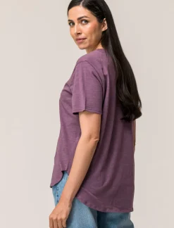 Piazza Italia T shirt mezza manica girocollo con stampa effetto laminato con fondo piu lungo - malva Viola Outlet