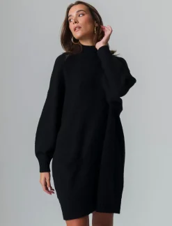 Piazza Italia Vestito corto maxipullover mezzo collo e manica lunga - Nero Flash Sale